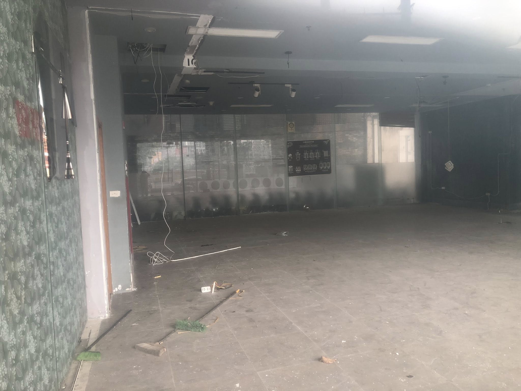 Cho thuê Mặt Phố Phạm Huy Thông làm Hàng ăn, Bia, Game, KD mọi loại hình 190m2 - Ảnh 1
